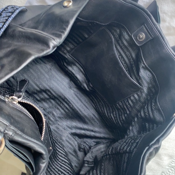 Prada ruffled black leather hobo tote bag - Picture 11 of 14